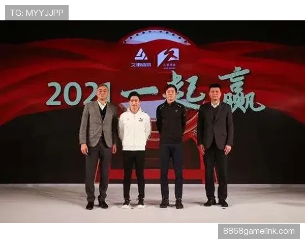 周冠宇开完F1发布会直接去超市买打折饭团，这自律程度我真服了