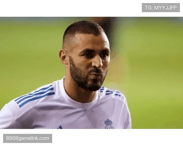 本泽马前插射门效率提升：撕开防线的关键变化